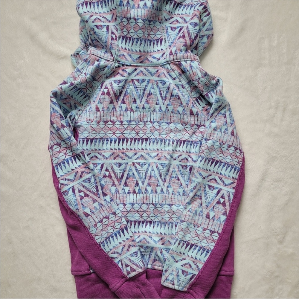 IVIVVA by Lululemon Purple/Pink and Blue Patterned Kids Hoodie - Picture 2 of 7
